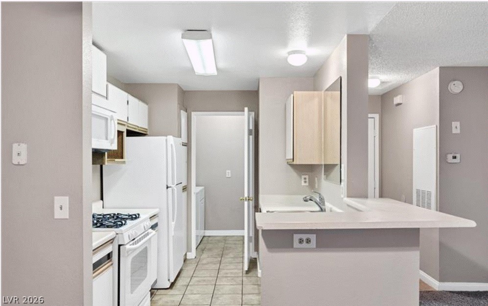 2200 S Fort Apache Road 2049