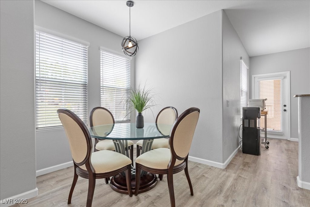 Las Vegas, Nevada 89129, United States, 3 Bedrooms Bedrooms, ,2 BathroomsBathrooms,Residential,Active,175976