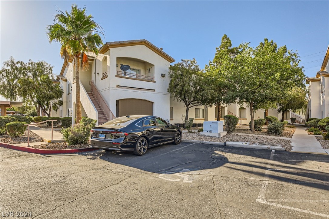 5655 E Sahara Avenue #1066, Las Vegas, Nevada image 3