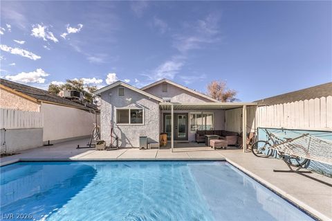 6809 Incline Avenue Las Vegas NV 89103