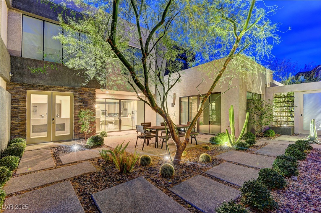 861 Vegas View Drive