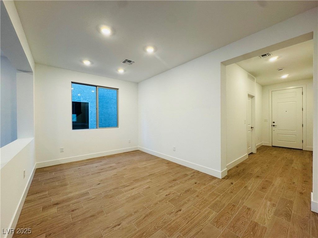 Photo of 10237 Mystic Falls Drive, Las Vegas, NV 89141 (MLS # 2735465)