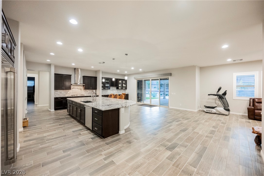 5841 Michelli Crest Way