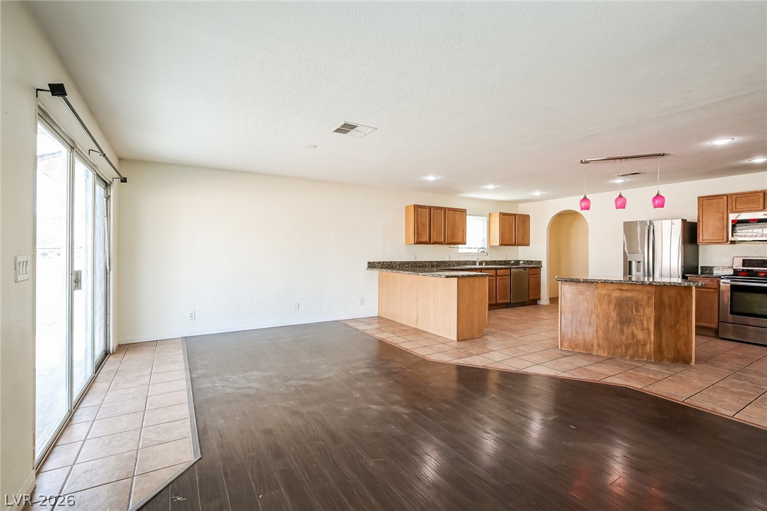 716 Langtry Drive