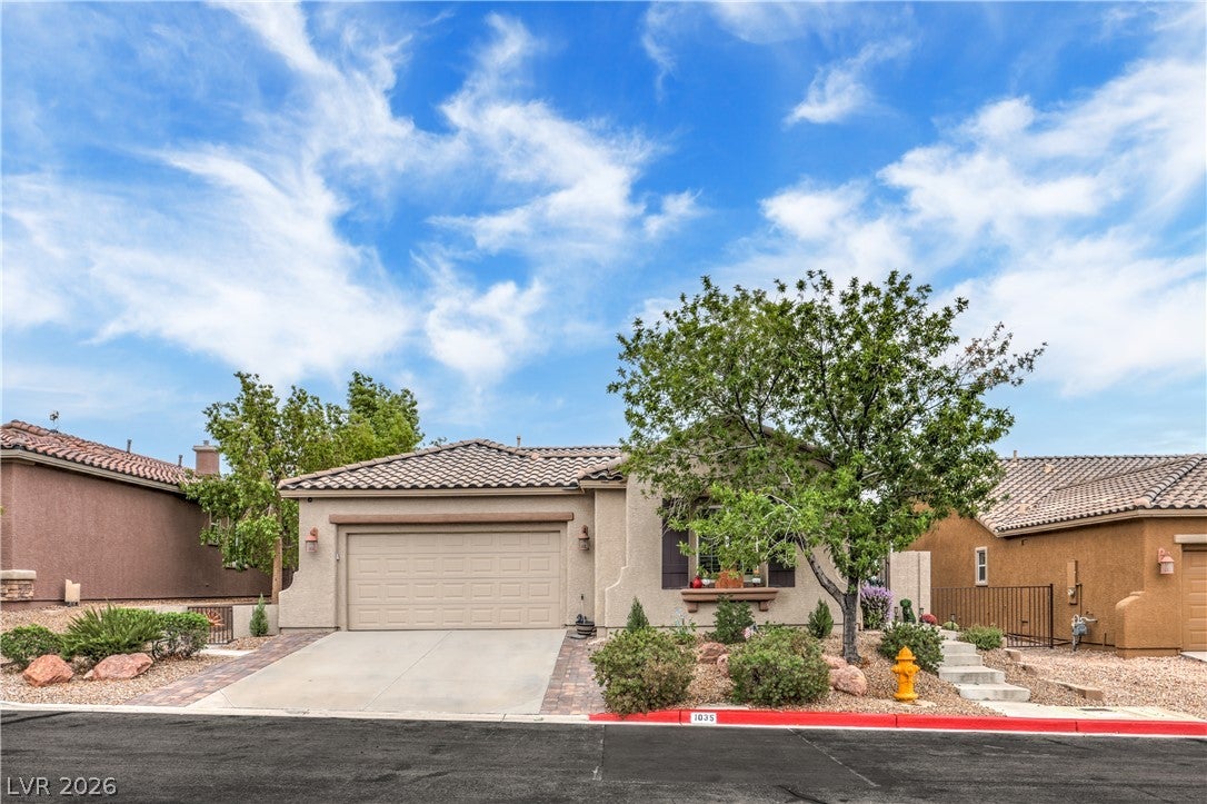 1035 New Creek Avenue
