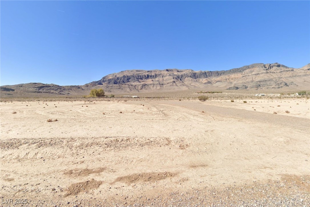 2121 W Duo Place, Pahrump, Nevada image 3