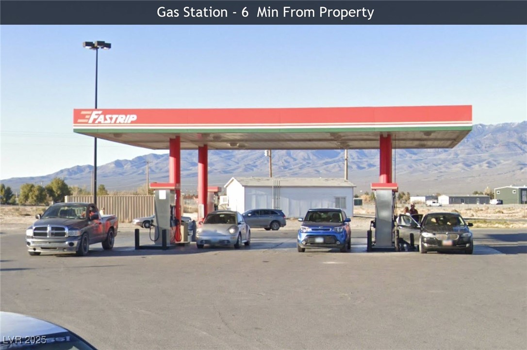 2121 W Duo Place, Pahrump, Nevada image 16