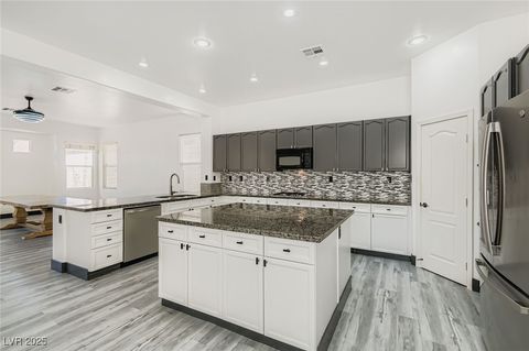 Photo of 9337 Gold Lake Avenue, Las Vegas, NV 89149 (MLS # 2731803) Photo of 9337 Gold Lake Avenue, Las Vegas, NV 89149 (MLS # 2731803)