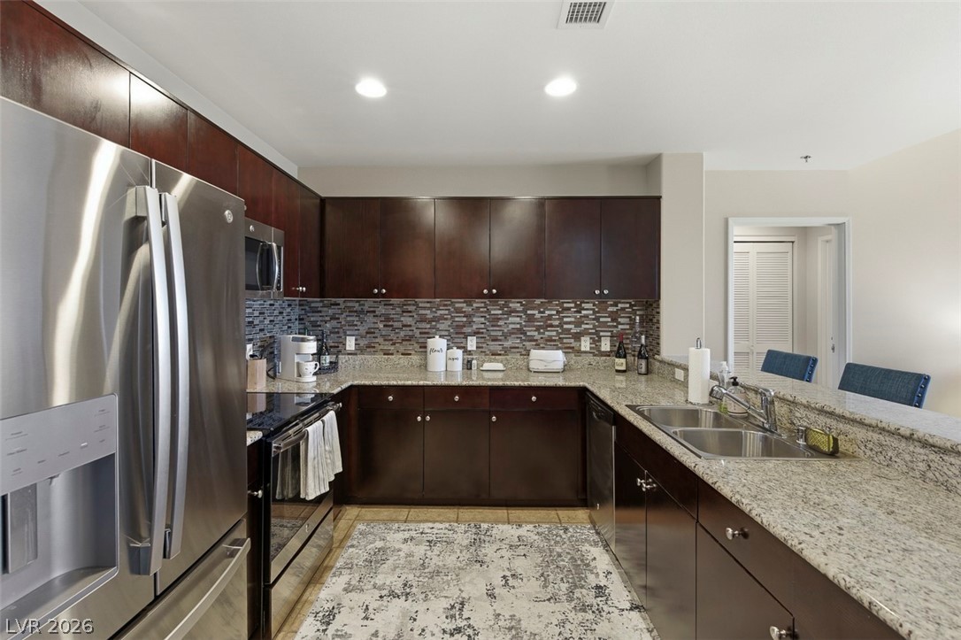 8255 Las Vegas Boulevard 708