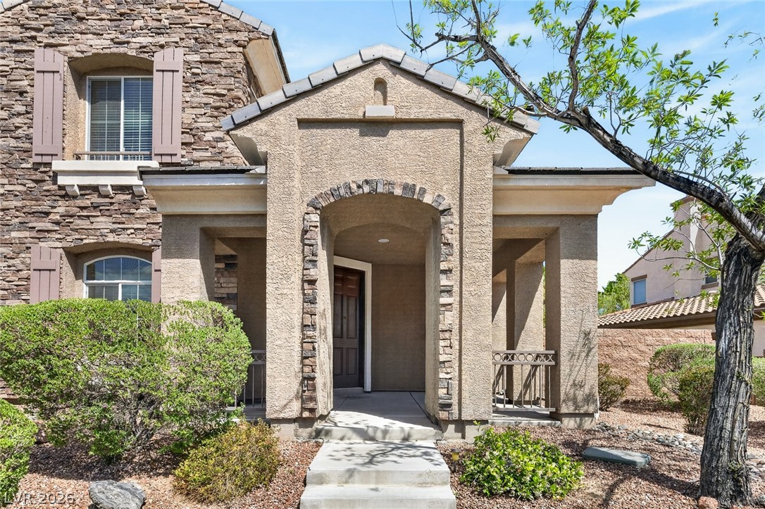 906 Armandito Drive