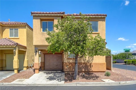 Homes For Sale - 4004 Emerald Wood Street<br/> Clark County, Las Vegas, NV 89115