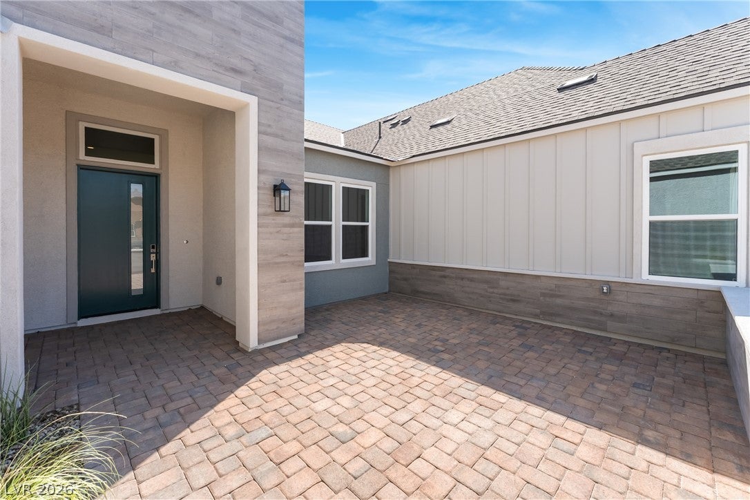 6172 Royal Topaz Court