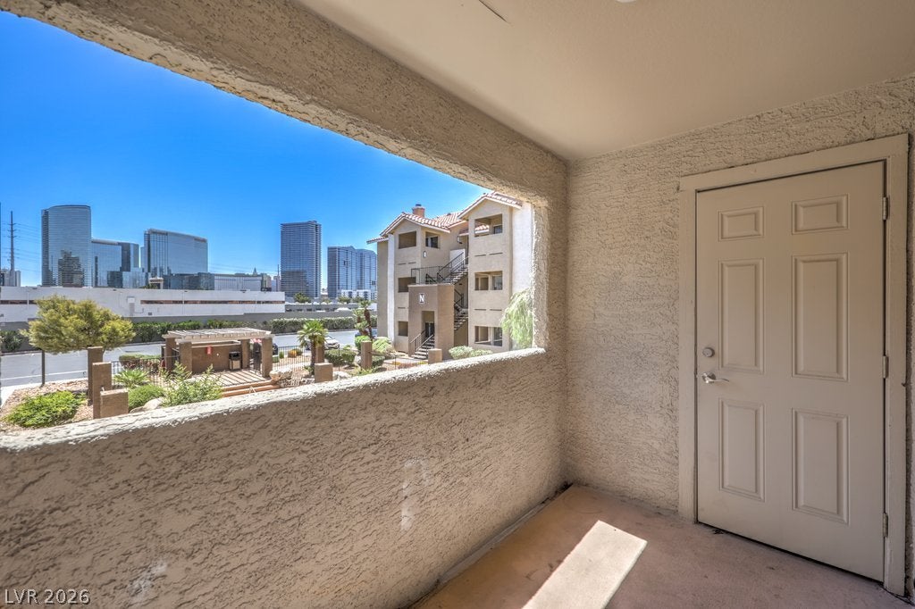 4200 S Valley View Boulevard 2081