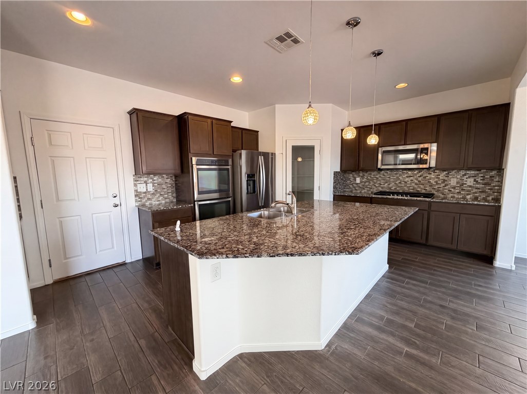 4156 Seclusion Bay