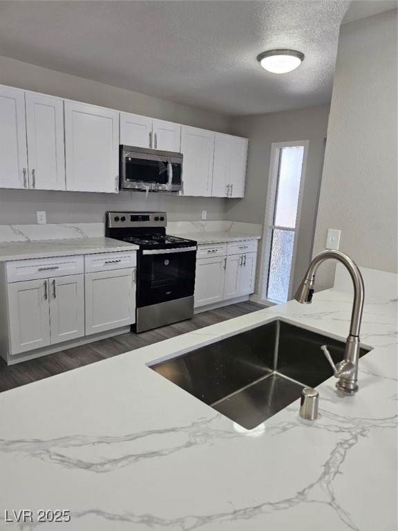 6437 Burgundy Way, Las Vegas, Nevada image 1