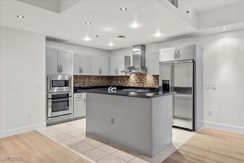 Tiny photo for 4575 Dean Martin Drive #3009, Las Vegas, NV 89103 (MLS # 2728198)