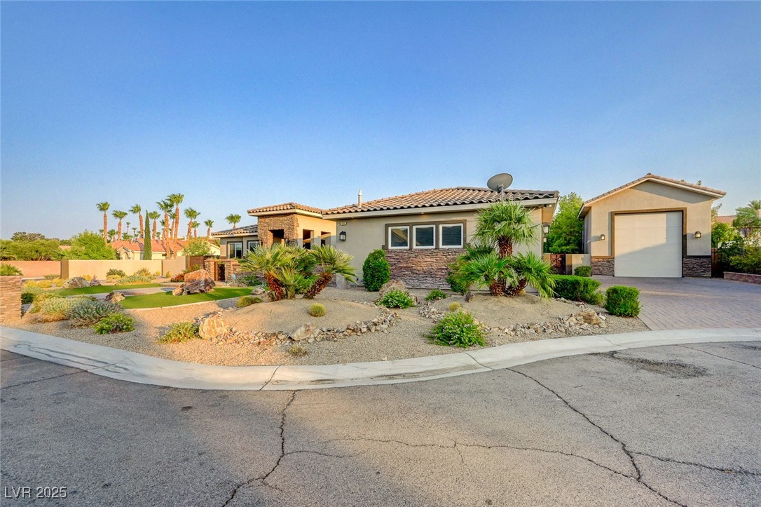 5595 El Camino Road