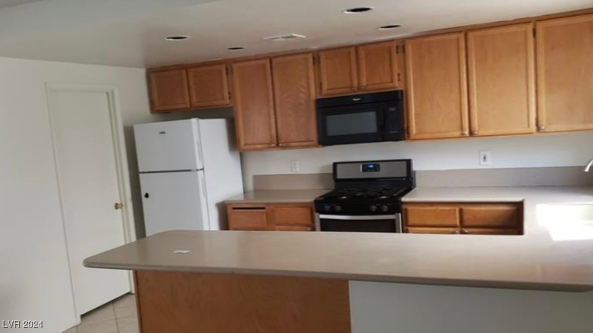970 Flapjack Drive, Henderson, Nevada image 4