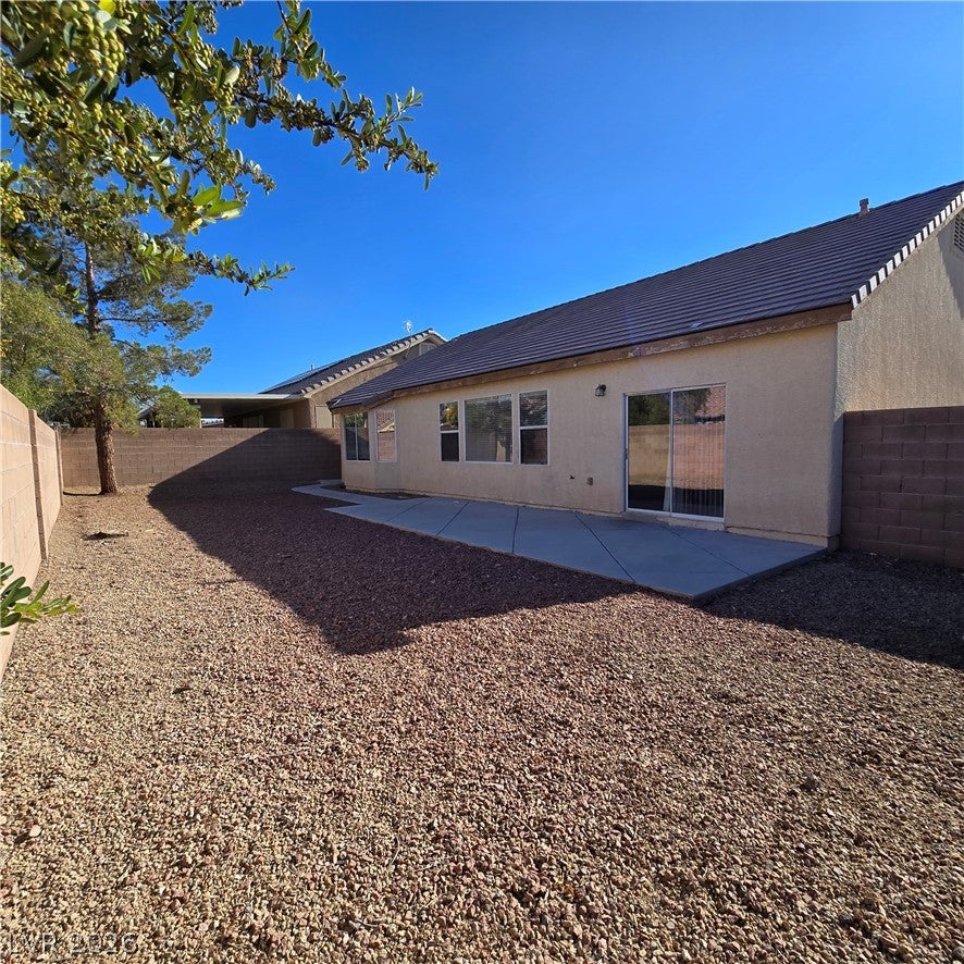 Photo of 9234 Kingston Road, Henderson, NV 89074 (MLS # 2792473)