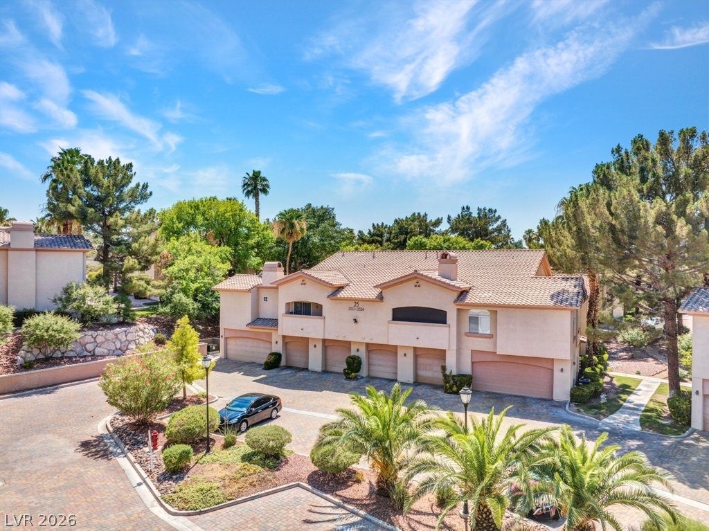 2050 W Warm Springs Road 2512