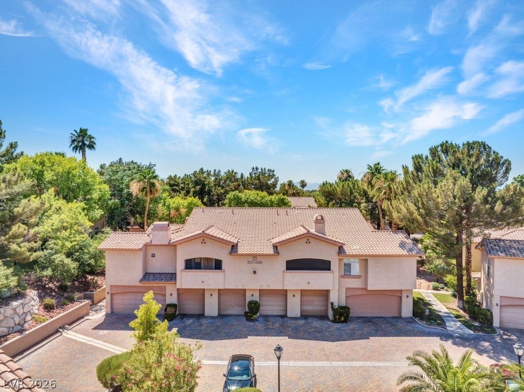 2050 W Warm Springs Road 2512