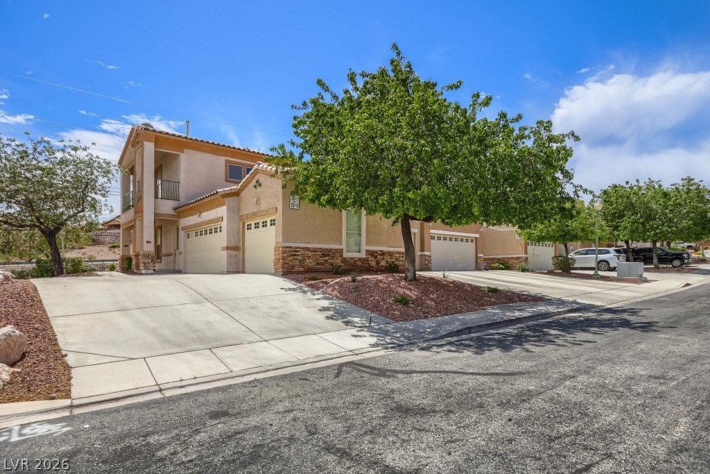 207 Kaelyn Street 2