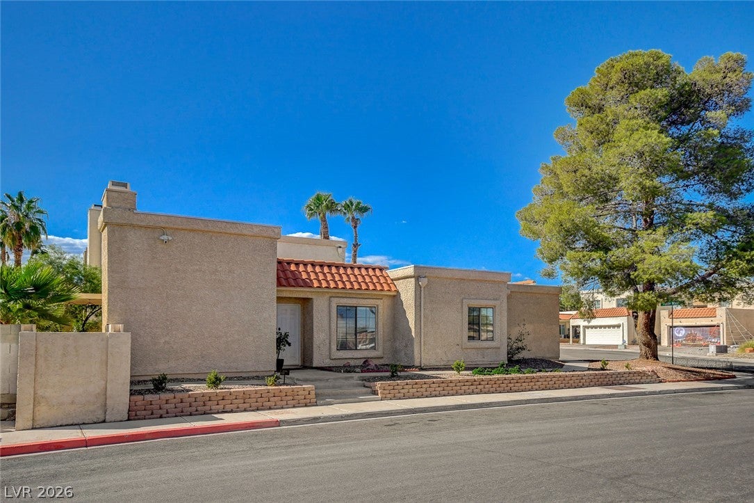 8613 Paddle Wheel Way