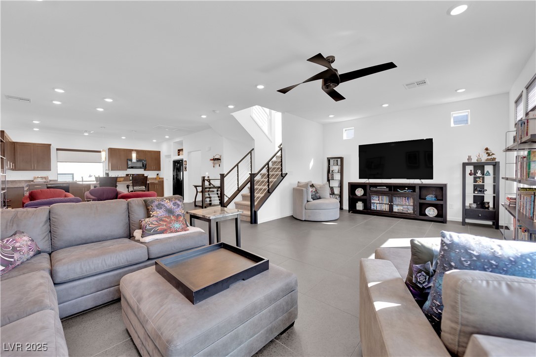 8178 Eaton Hill Street, Las Vegas, Nevada image 6