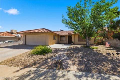 Homes For Sale - 124 Hexham Drive<br/> Henderson, NV 89015