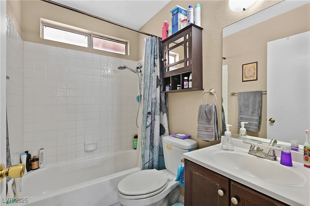 Las Vegas, Nevada 89110, United States, 3 Bedrooms Bedrooms, ,2 BathroomsBathrooms,Residential,Active,109150