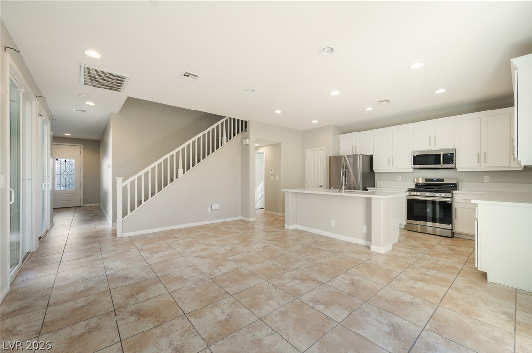 9319 Poseidon Valley Avenue