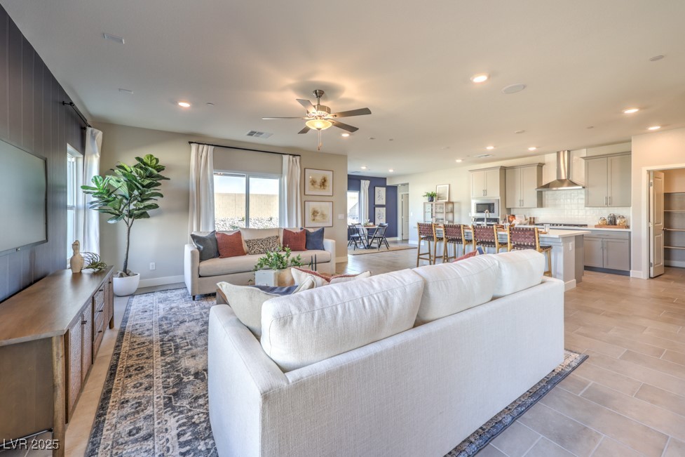 1039 Forrest Falcon Drive, Henderson, Nevada image 11
