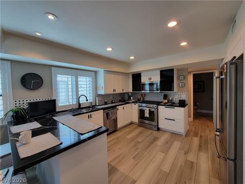 Tiny photo for 3020 Waterside Circle, Las Vegas, NV 89117 (MLS # 2787341)