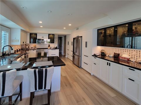 Tiny photo for 3020 Waterside Circle, Las Vegas, NV 89117 (MLS # 2787341)