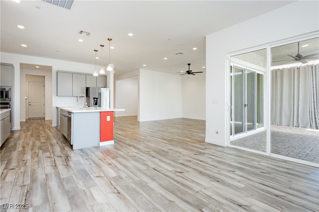 856 Watford Place, Henderson, Nevada image 17