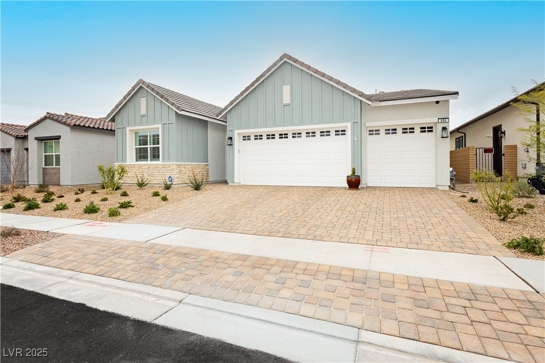 856 Watford Place