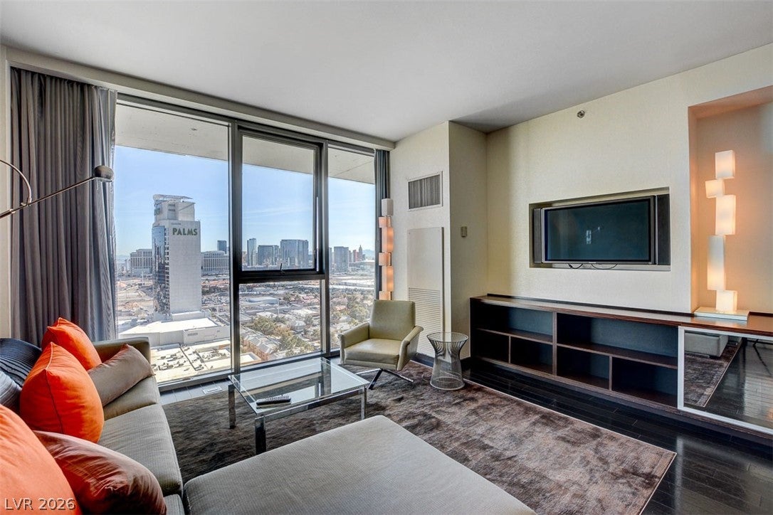 4381 W Flamingo Road 2106