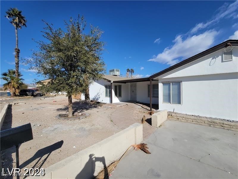 1710 Shadow Mountain Place