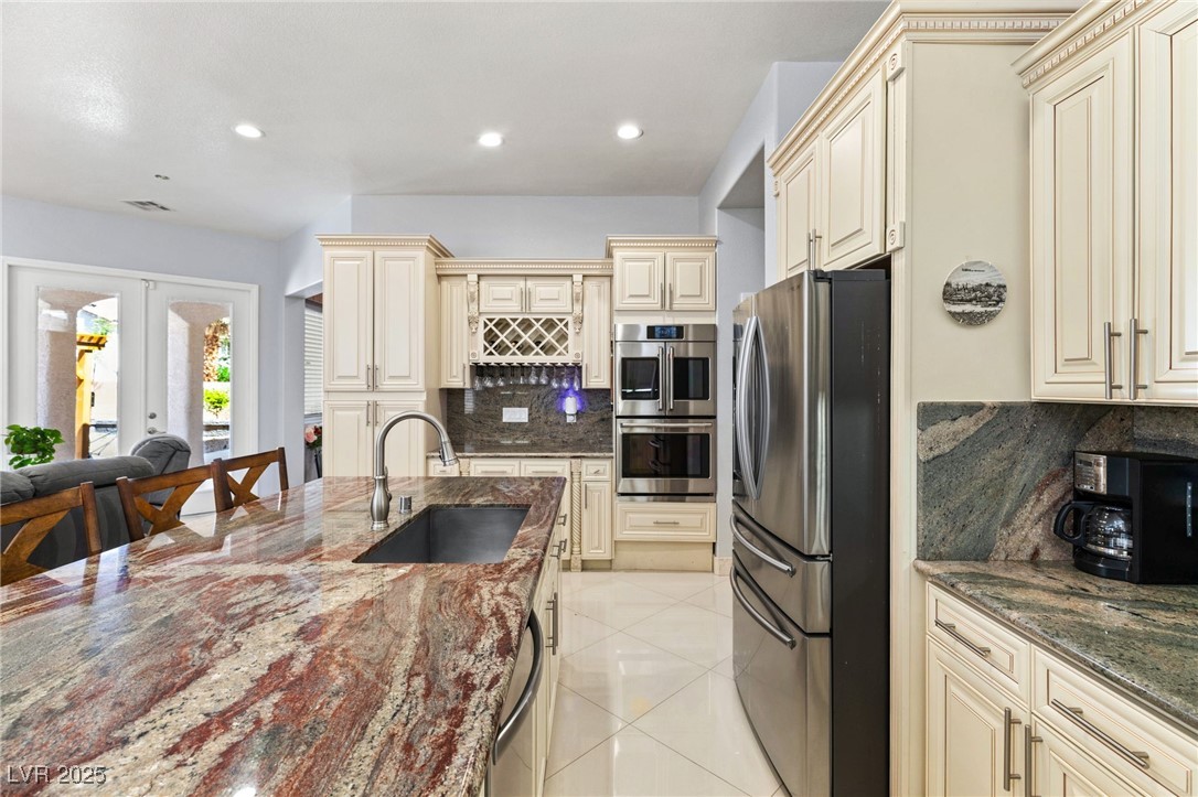 Las Vegas, Nevada 89117, United States, 3 Bedrooms Bedrooms, ,3 BathroomsBathrooms,Residential,Pending,23107