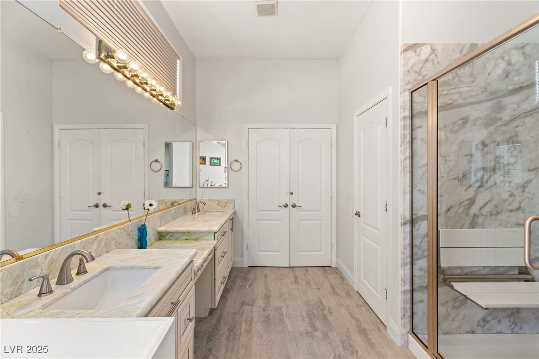 Las Vegas, Nevada 89117, United States, 3 Bedrooms Bedrooms, ,3 BathroomsBathrooms,Residential,Pending,23107