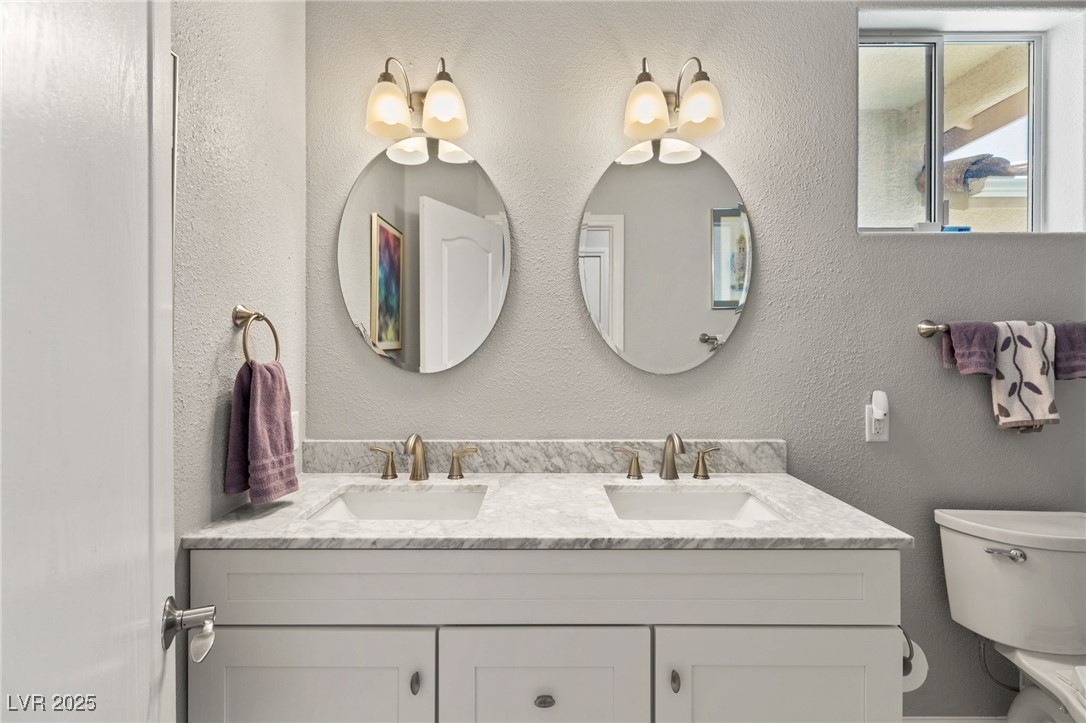 Las Vegas, Nevada 89117, United States, 3 Bedrooms Bedrooms, ,3 BathroomsBathrooms,Residential,Pending,23107