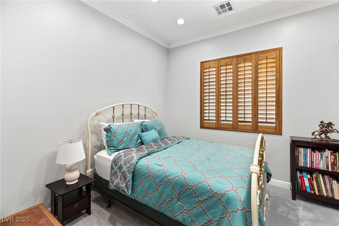 Las Vegas, Nevada 89117, United States, 3 Bedrooms Bedrooms, ,3 BathroomsBathrooms,Residential,Pending,23107