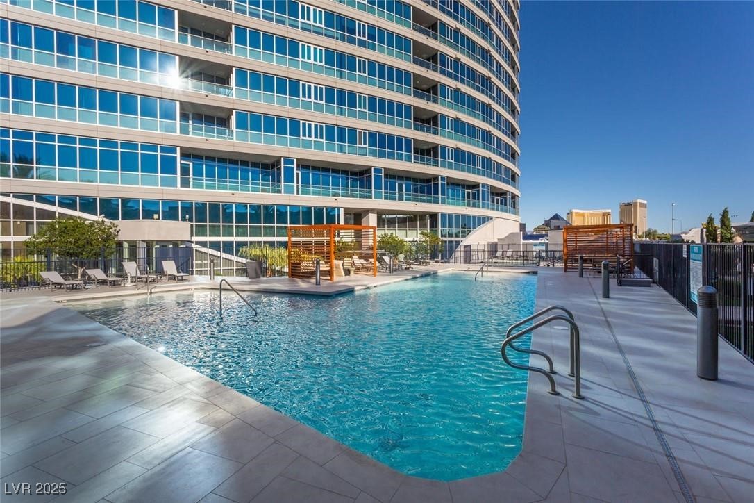 4575 Dean Martin Drive 3007