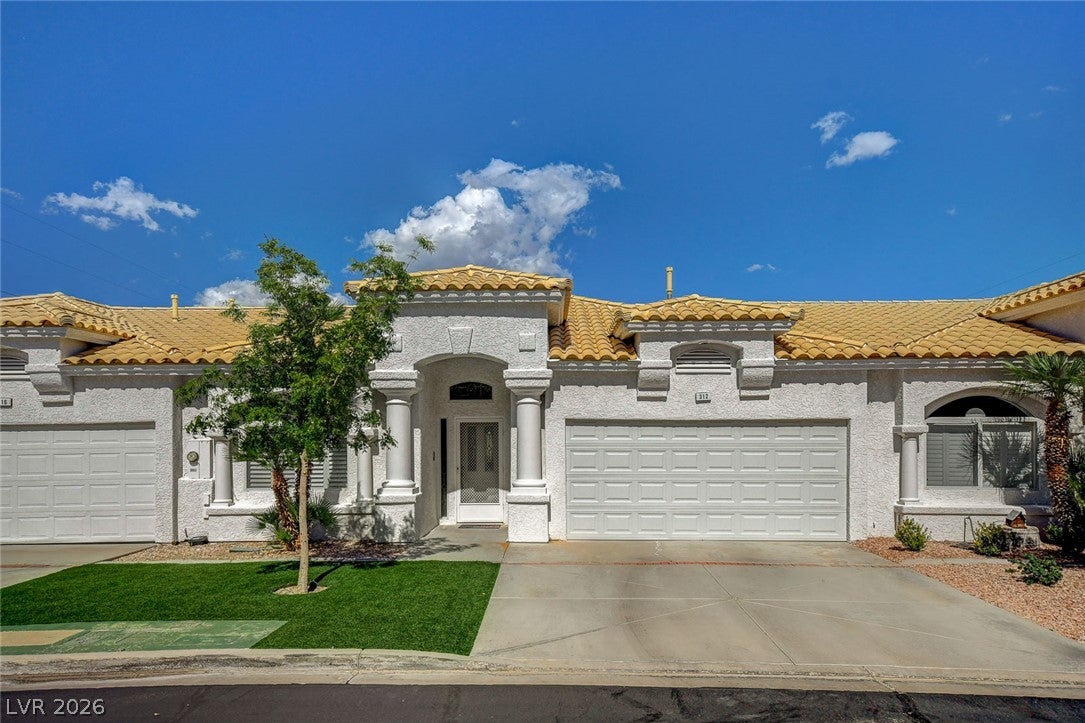 312 Venice Lane