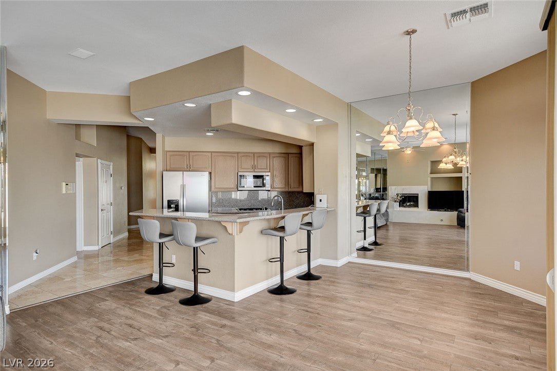 312 Venice Lane