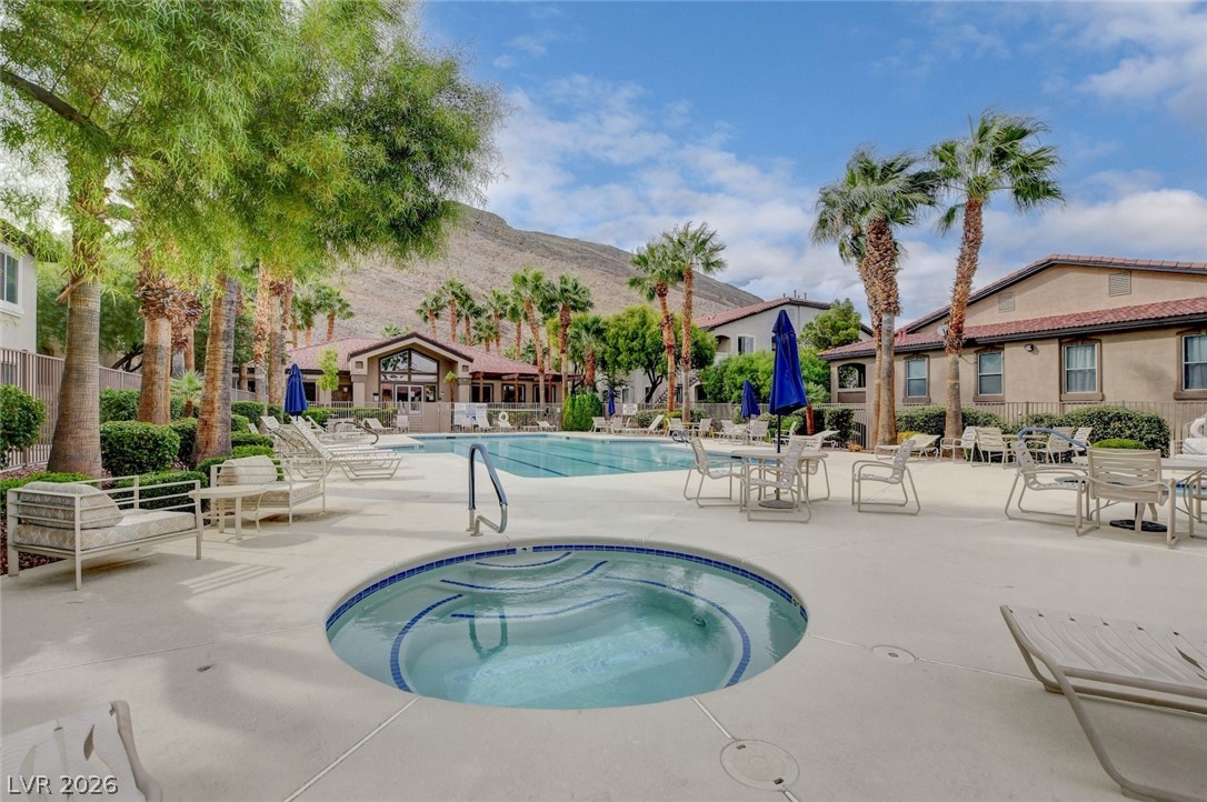 10650 Calico Mountain Avenue 103