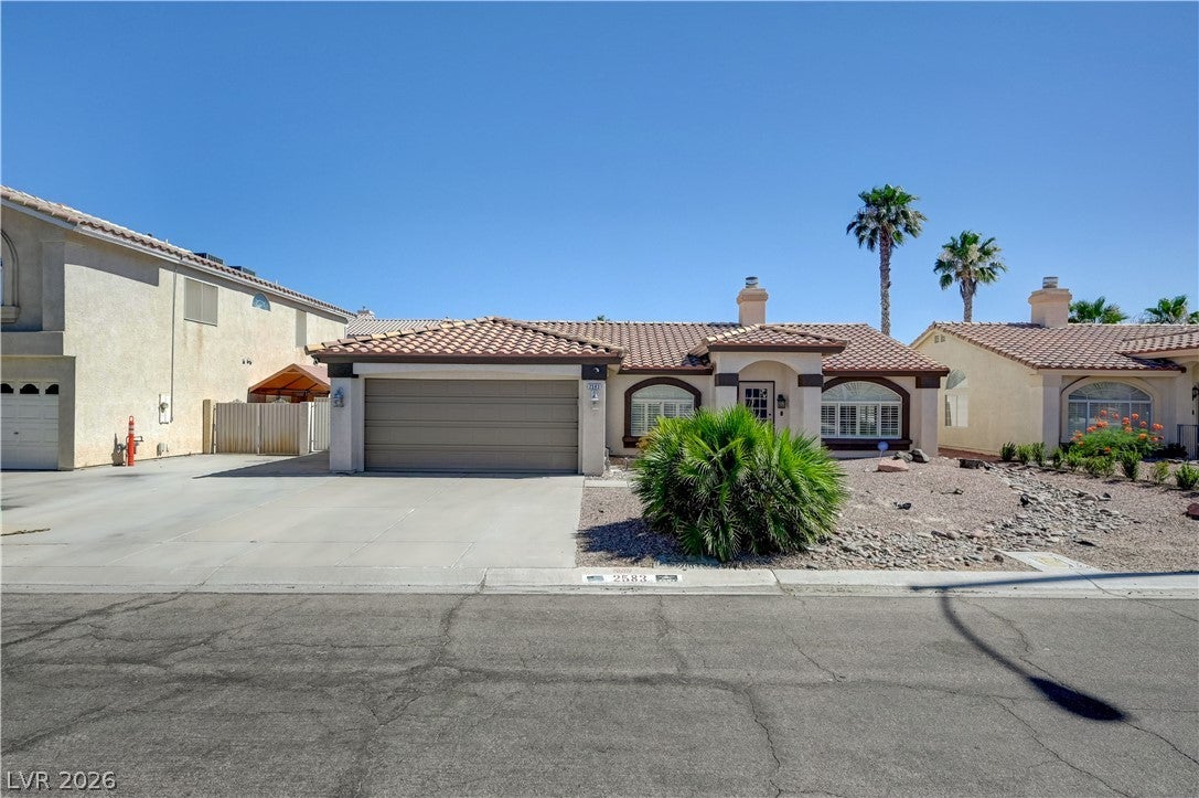 2583 Hummingbird Hill Avenue