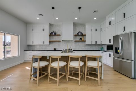 8713 Litchfield Avenue Las Vegas NV 89134