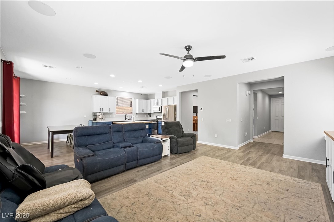5631 Hill Cliff Court, North Las Vegas, Nevada image 7