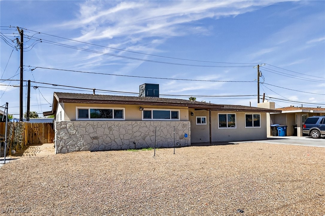 1103 Arrowhead Avenue